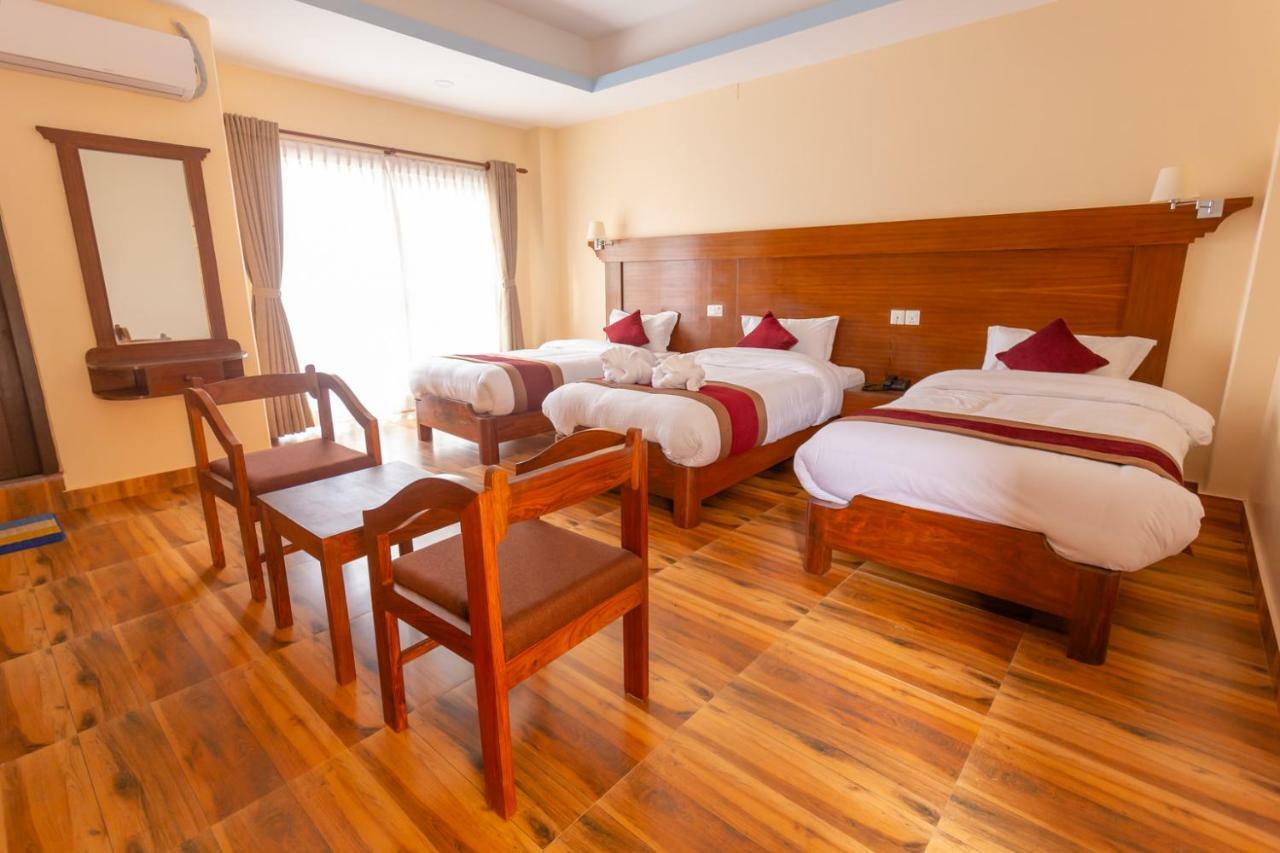 Hotel Snow Peak Pokhara Exterior photo